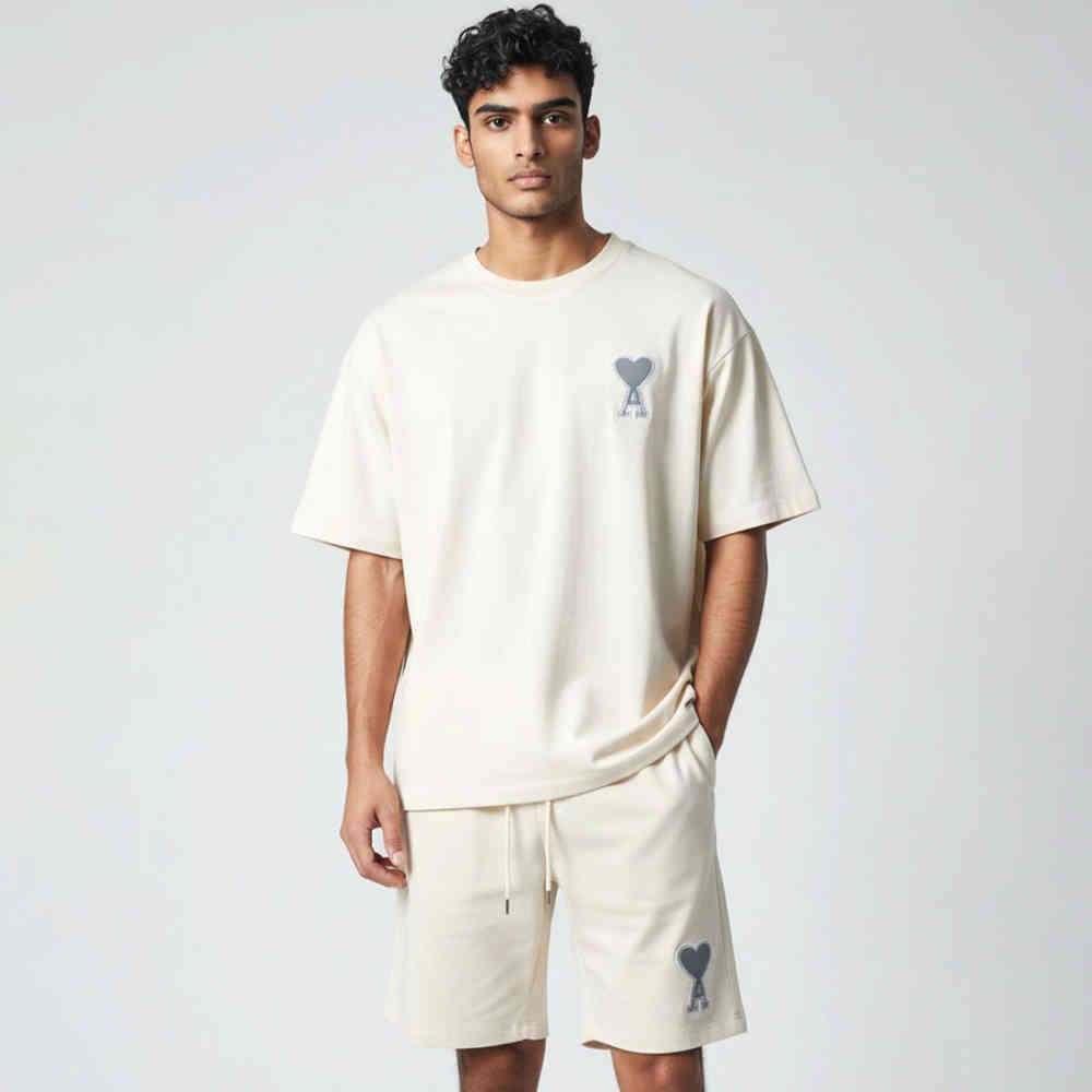White AMI Alexandre Mattiussi Ami de Cœur Black T-Shirt and Shorts