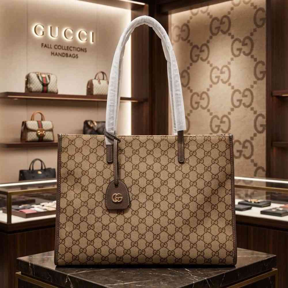 Gucci Londra Large Tote Bag With Charm-thumb-1