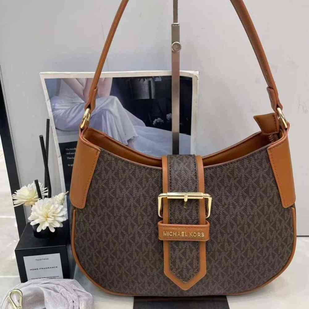 Brown Michael Kors Lillian Small White Shoulder Bag