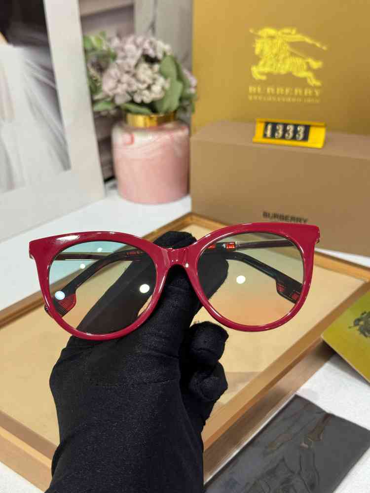 Burberry Red Premium Luxury Sunglasses-thumb-1