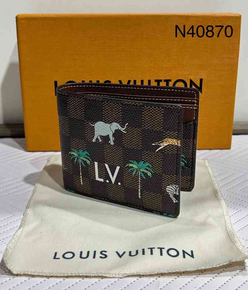 Brown Louis Vuitton Cream Premium Compact Wallet