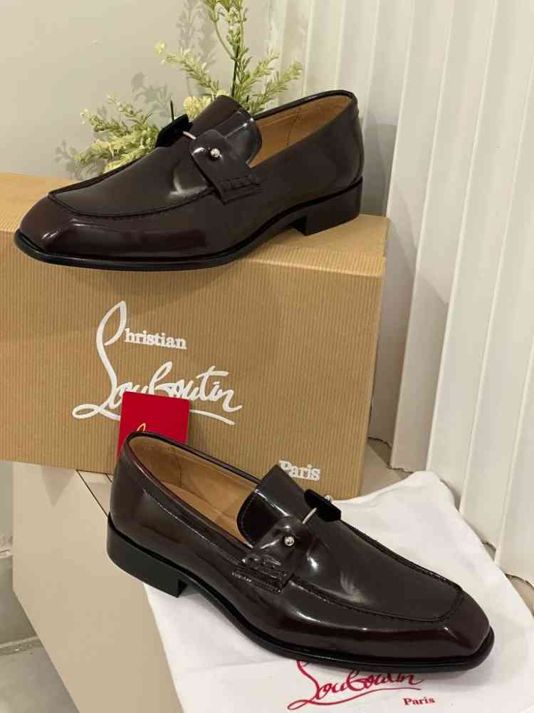 Christian Louboutin Men's Chambelimoc Dark Brown Leather Loafers