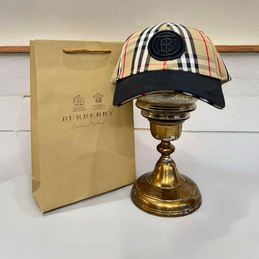Burberry TB Embroidered Black Premium Cap