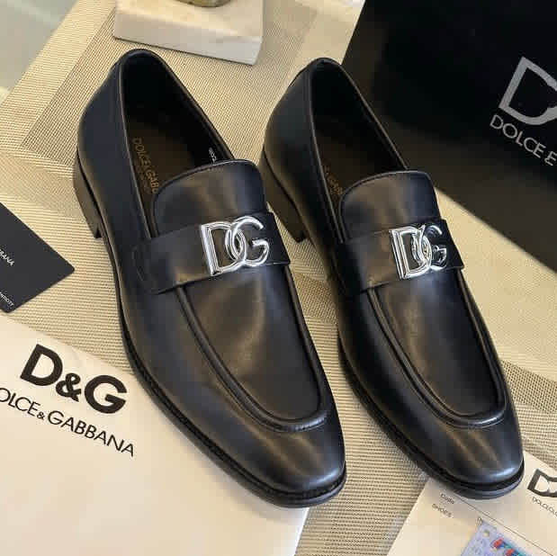 Dolce & Gabbana Black Premium Quality Loafers