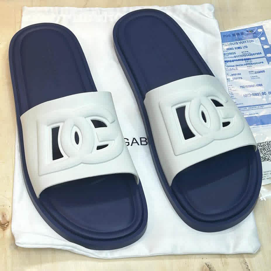 Dolce & Gabbana Blue & White Mens Flip-flops