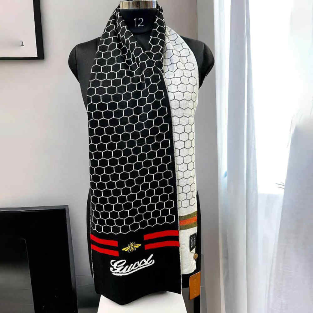Gucci Bee Honeycomb Pattern Black Woolen Muffler