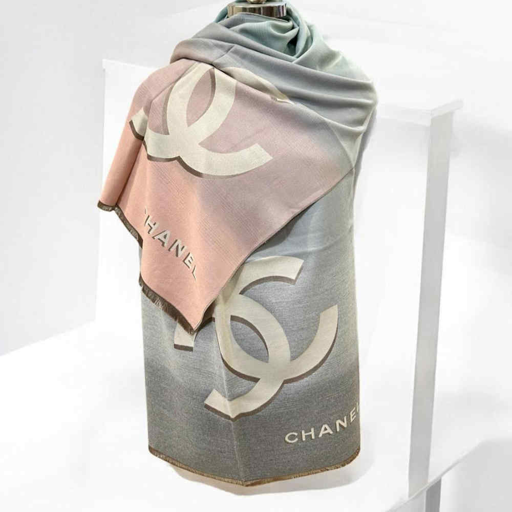Chanel Gey Semi Wollen Stole