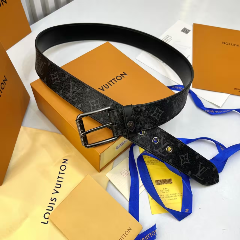 Louis Vuitton Slender Black Reversible Belt