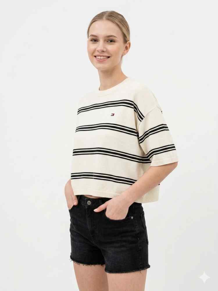 Tommy Hilfiger Cream/black Premium Quality Women T-shirt
