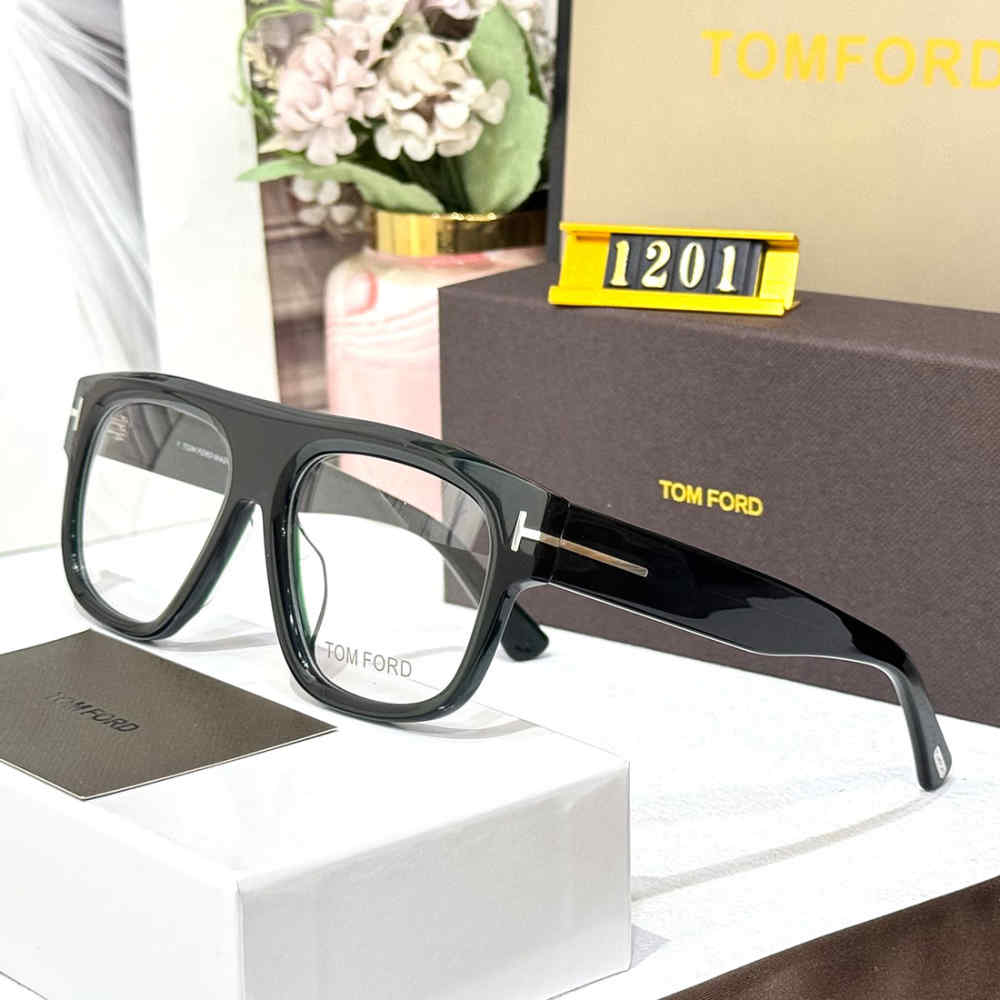 Tom Ford Black Luxury Sunglasses
