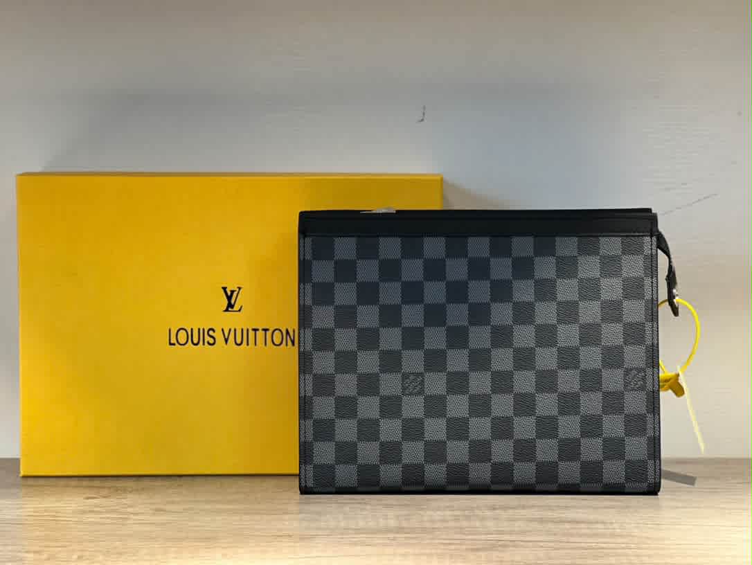 Louis Vuitton Black Premium Quality Pouches