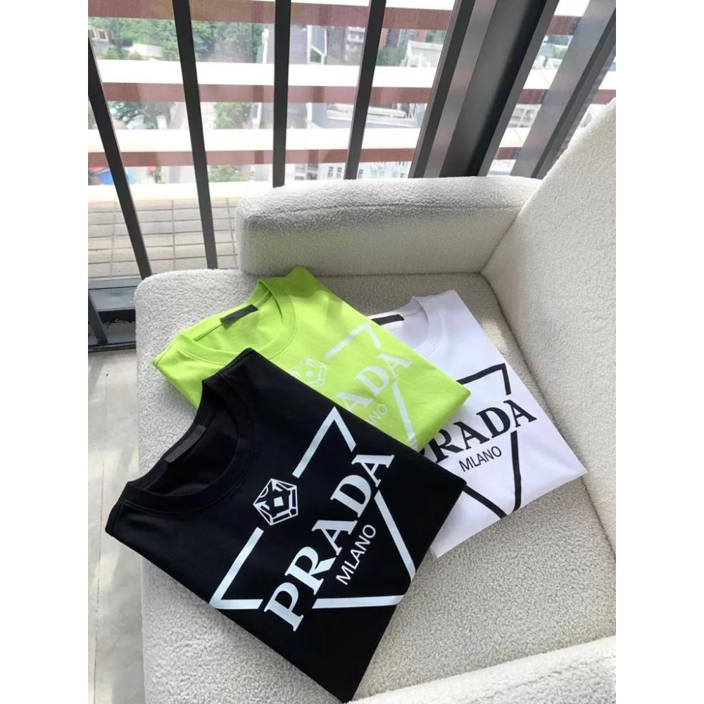 Prada Mlano Print Black Premium Quality T-shirt-2