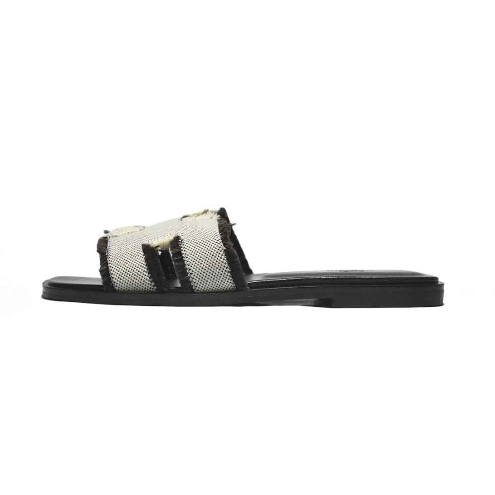 Hermes Black Premium Quality Women's Flat Sandals-thumb-1