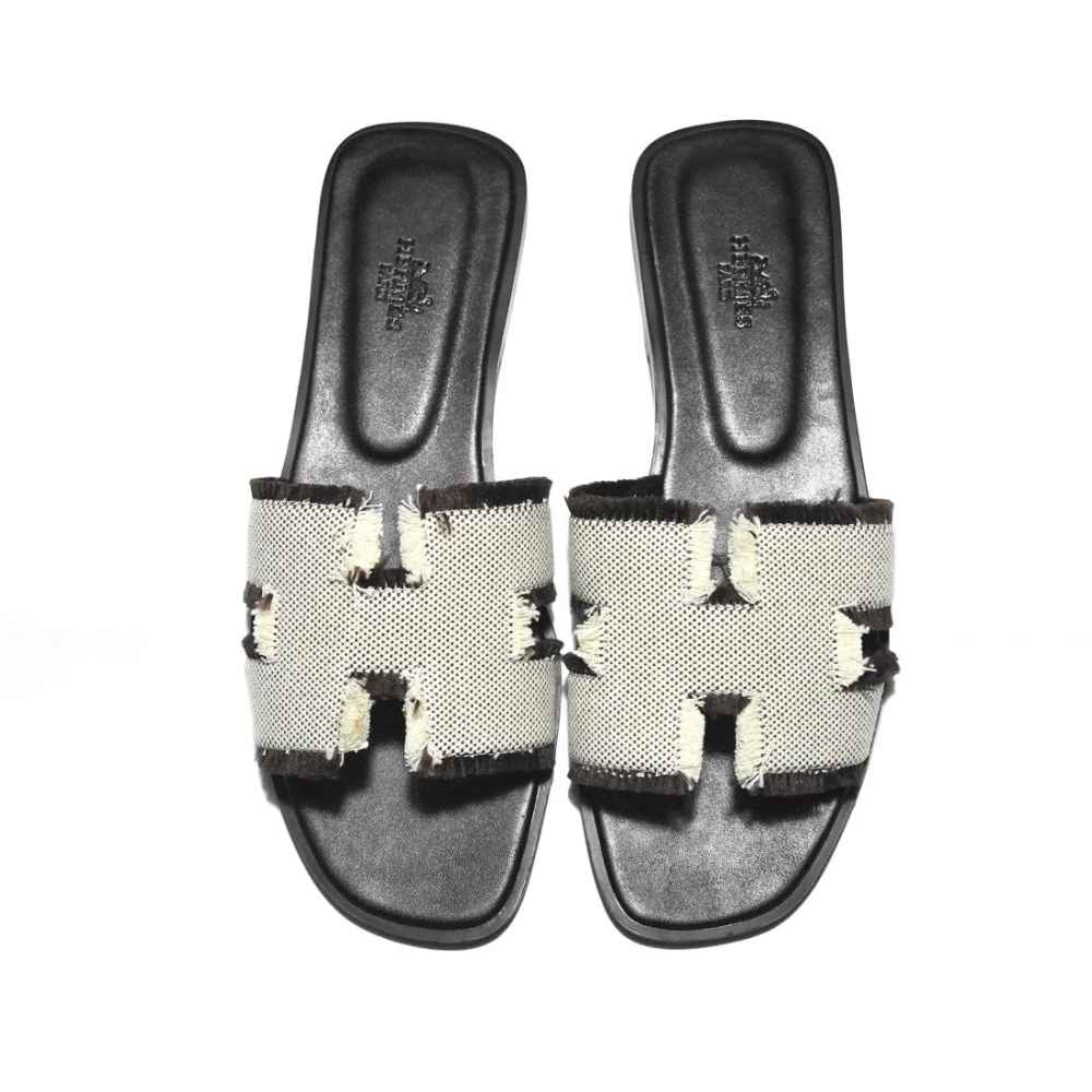 Hermes Black Premium Quality Women's Flat Sandals-thumb-5