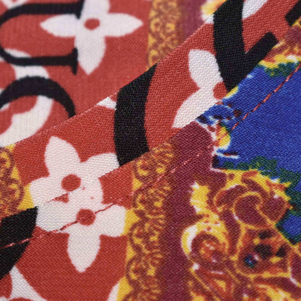 Gucci Print Red Premium Quality Shirt & Shorts Combo-thumb-4