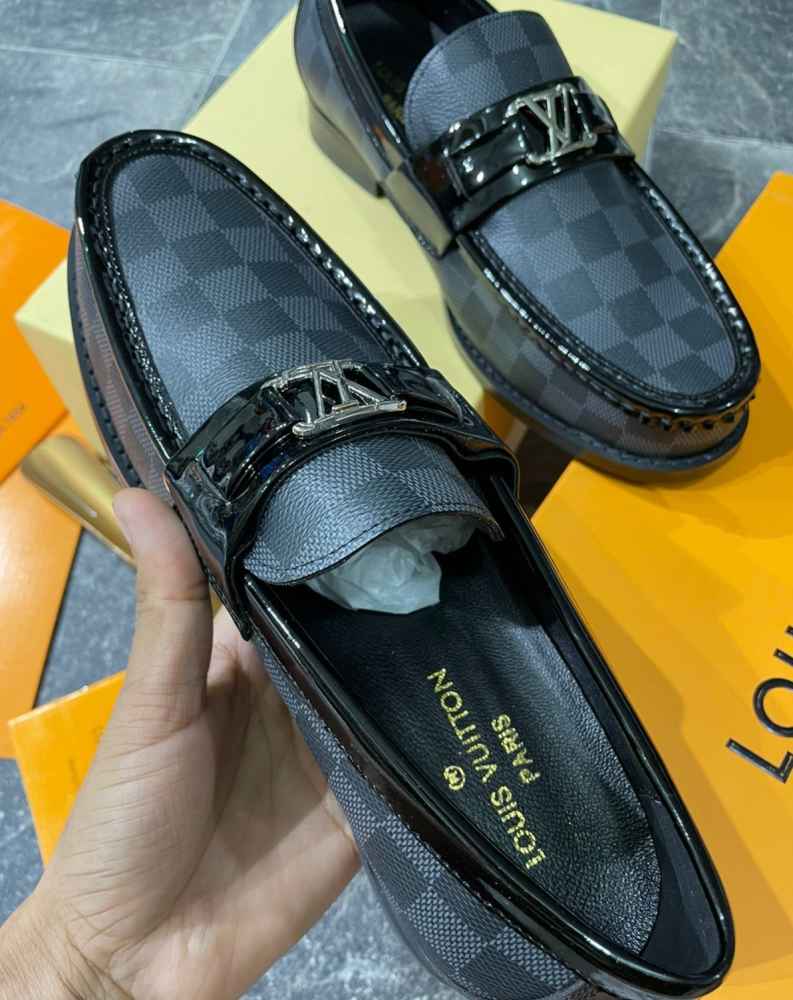 Louis Vuitton Black Premium Quality Loafers-1