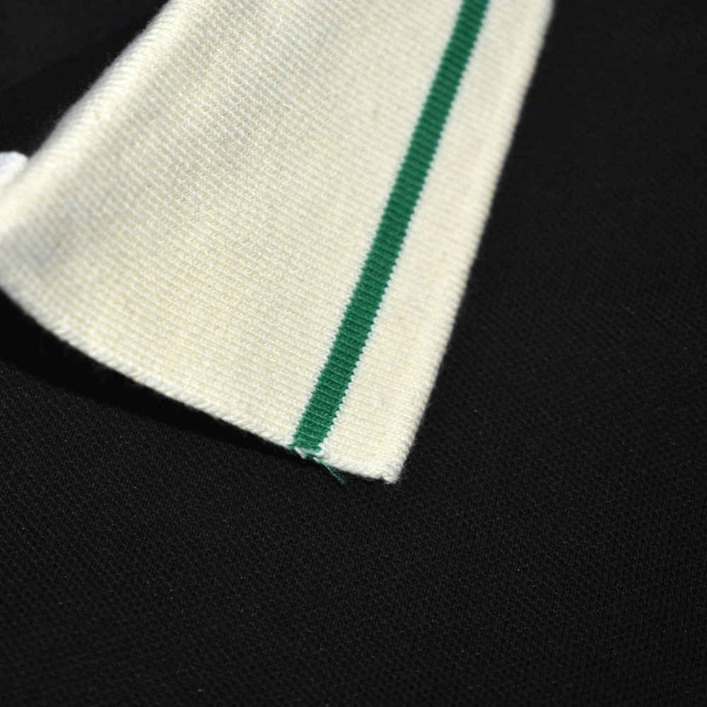 Gucci Pineapple Print Black Premium T-shirt-thumb-3