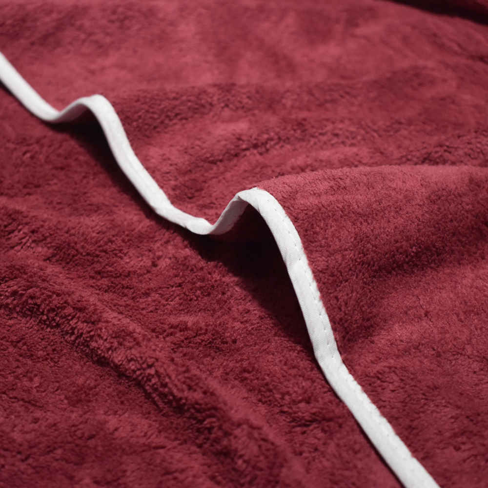 Burberry Embroidery Logo Red Premium Towels - Set of 2-thumb-2