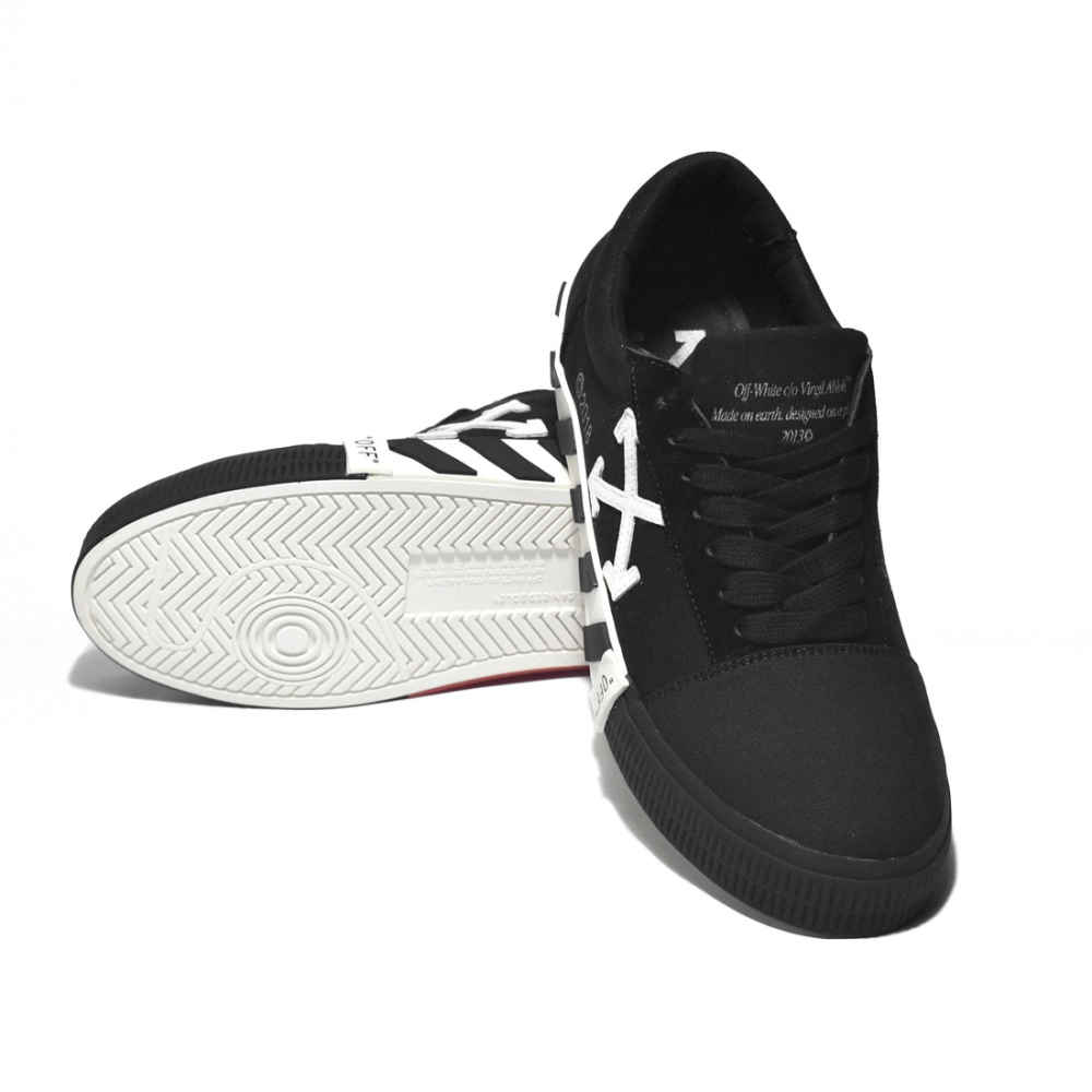 Off-White Low Vulcanized Canvas Black Sneakers-5