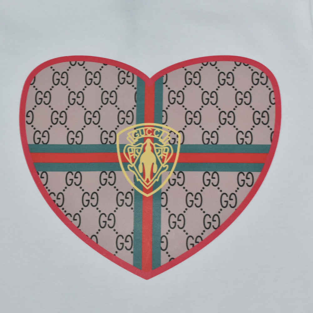 Gucci Heart Printed White Premium Kids Co-ord Set-3