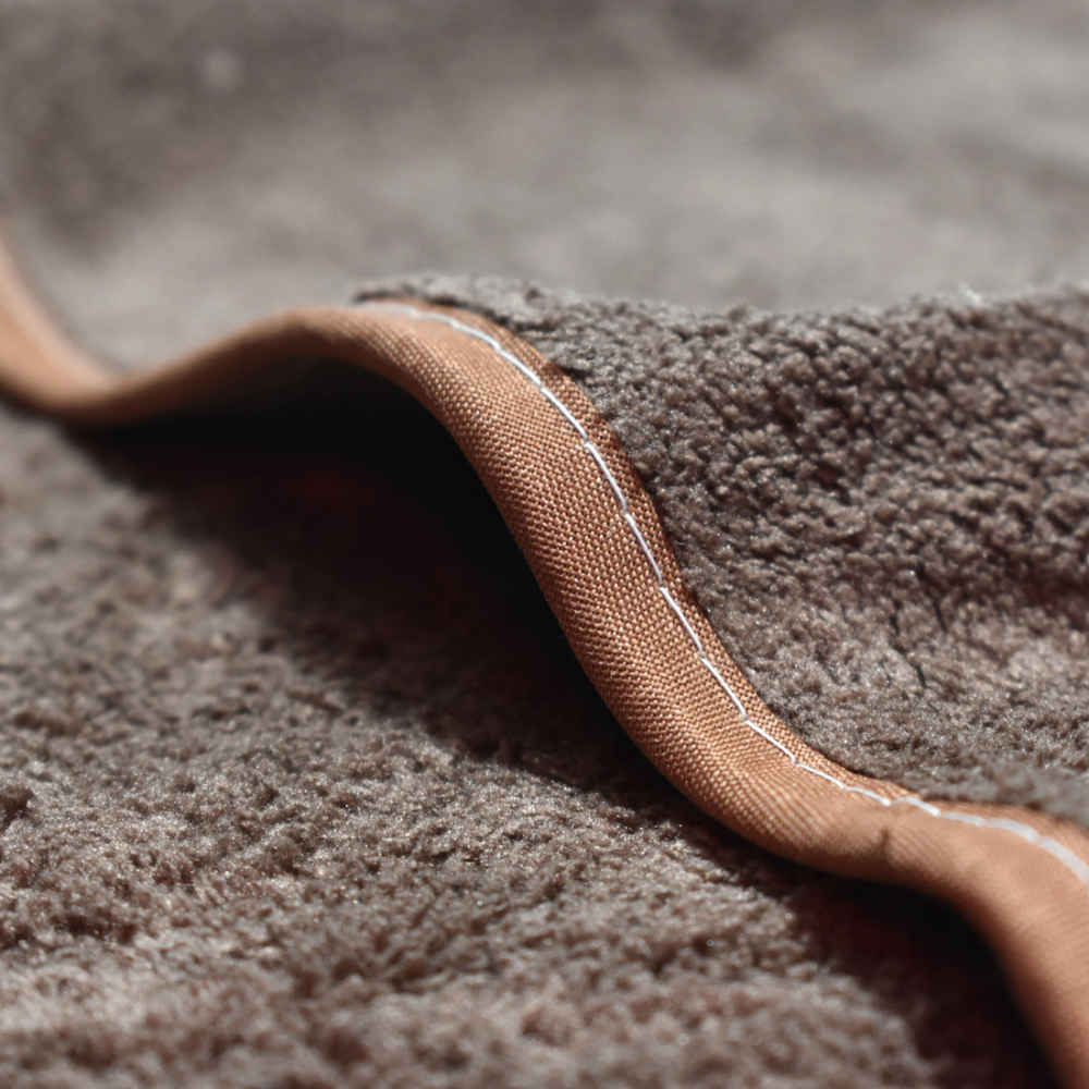 Louis Vuitton Embroidered logo Dark Brown Towel - Set of 2-2