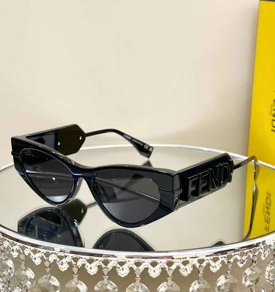Fendi Black Luxury Sunglasses-thumb-0