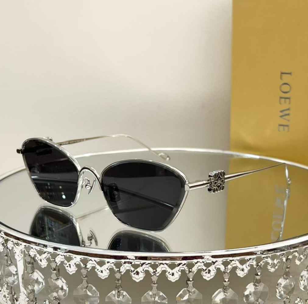Loewe Black Luxury Sunglasses-thumb-0