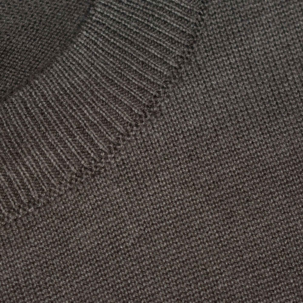 Louis Vuitton Brown Premium Quality T-shirt-4