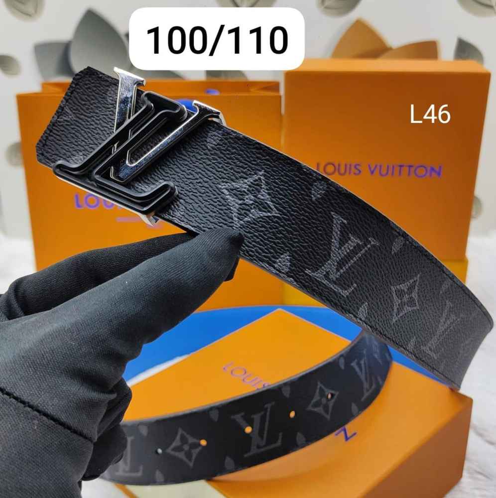 Louis Vuitton Golden Premium Quality Leather Belt-1