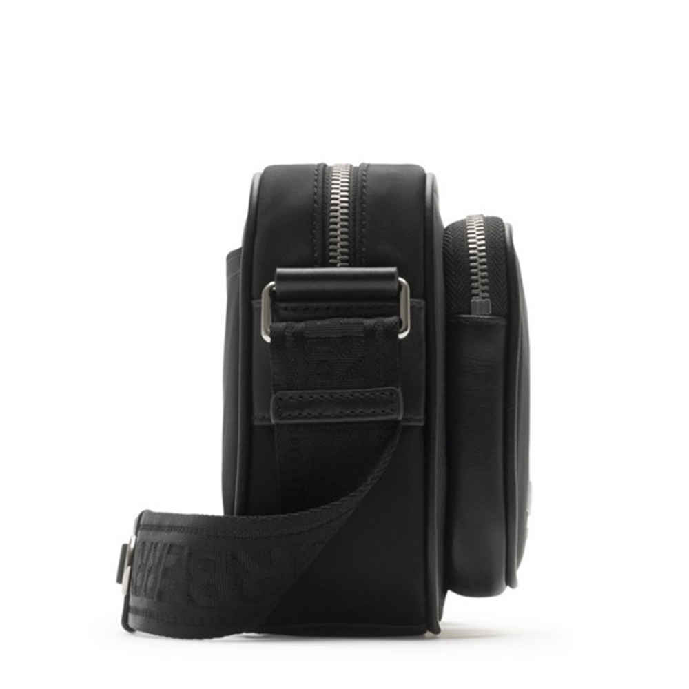 Burberry Black Premium Paddy Bag-2