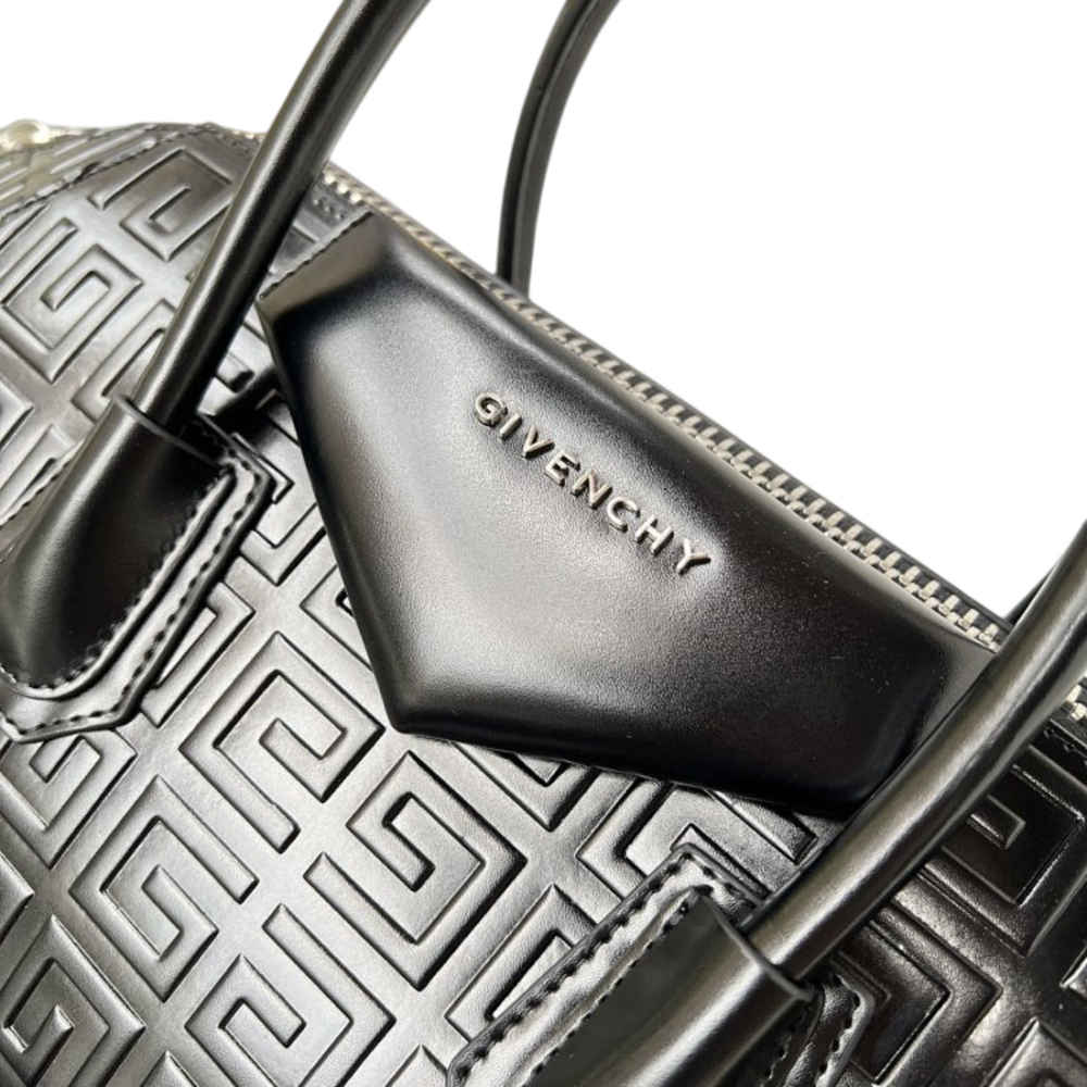 Givenchy Mini Antigona bag in 4G embroidered canvas-thumb-2