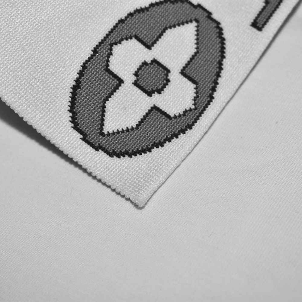 Louis Vuitton White Premium Quality T-shirt-thumb-4