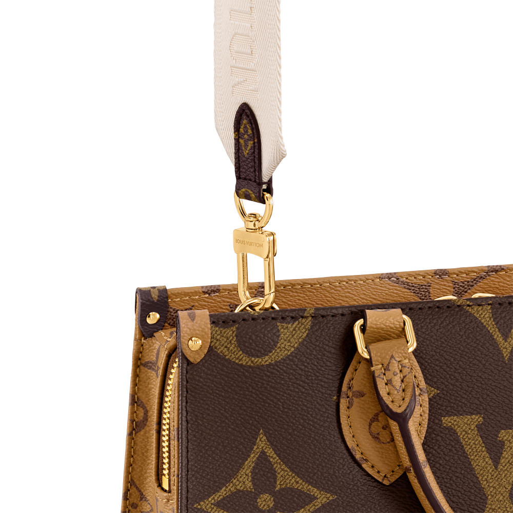 Louis OnTheGo East West Crossbody Bag-3