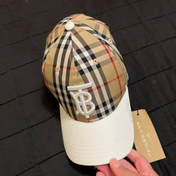 Burberry TB Embroidered White Premium Cap-thumb-3