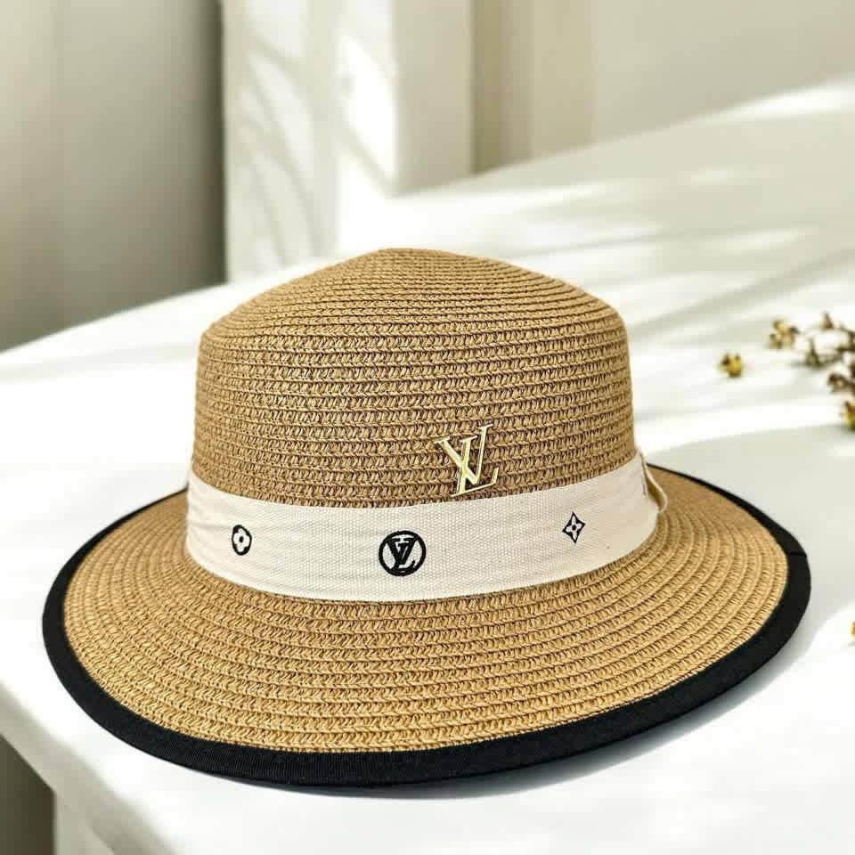 Louis Vuitton Beige Premium Cap-1