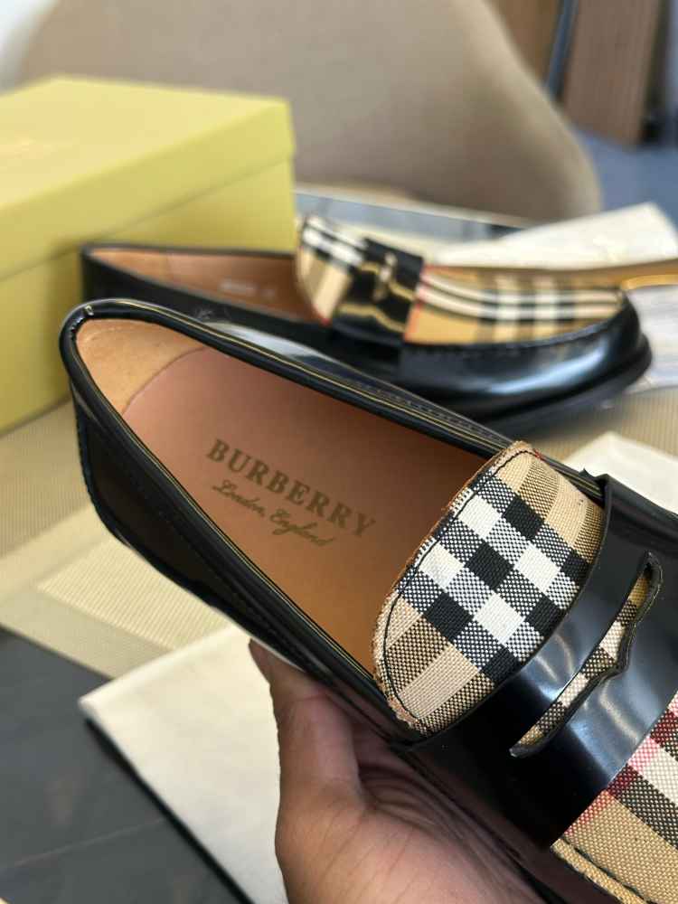 Burberry Matte Black Premium Quality Leather Loafers-thumb-2