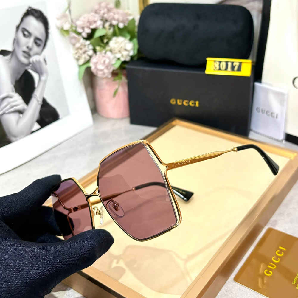 Gucci Pink Premium Women's Sunglasses-2