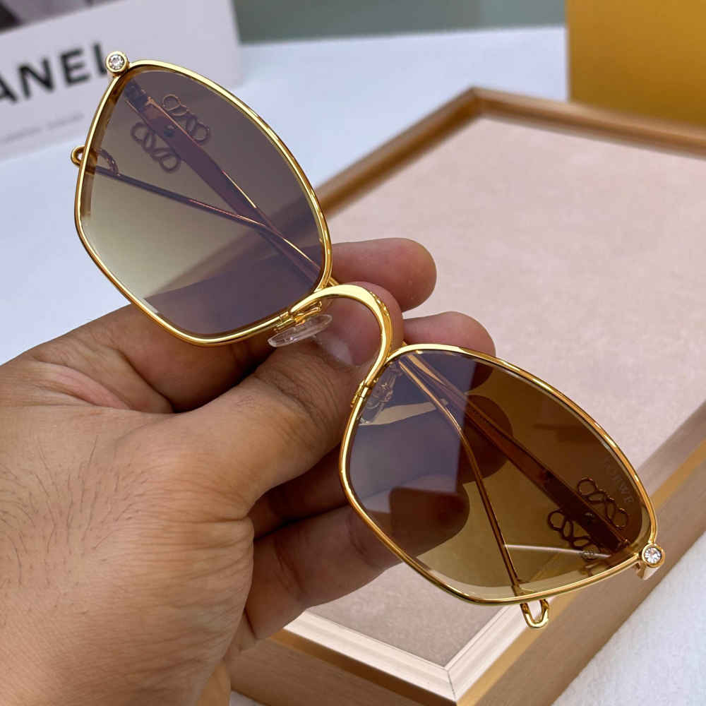 Loewe Golden Premium Women's Sunglasses-2