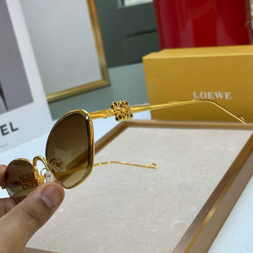 Loewe Golden Premium Women's Sunglasses-1