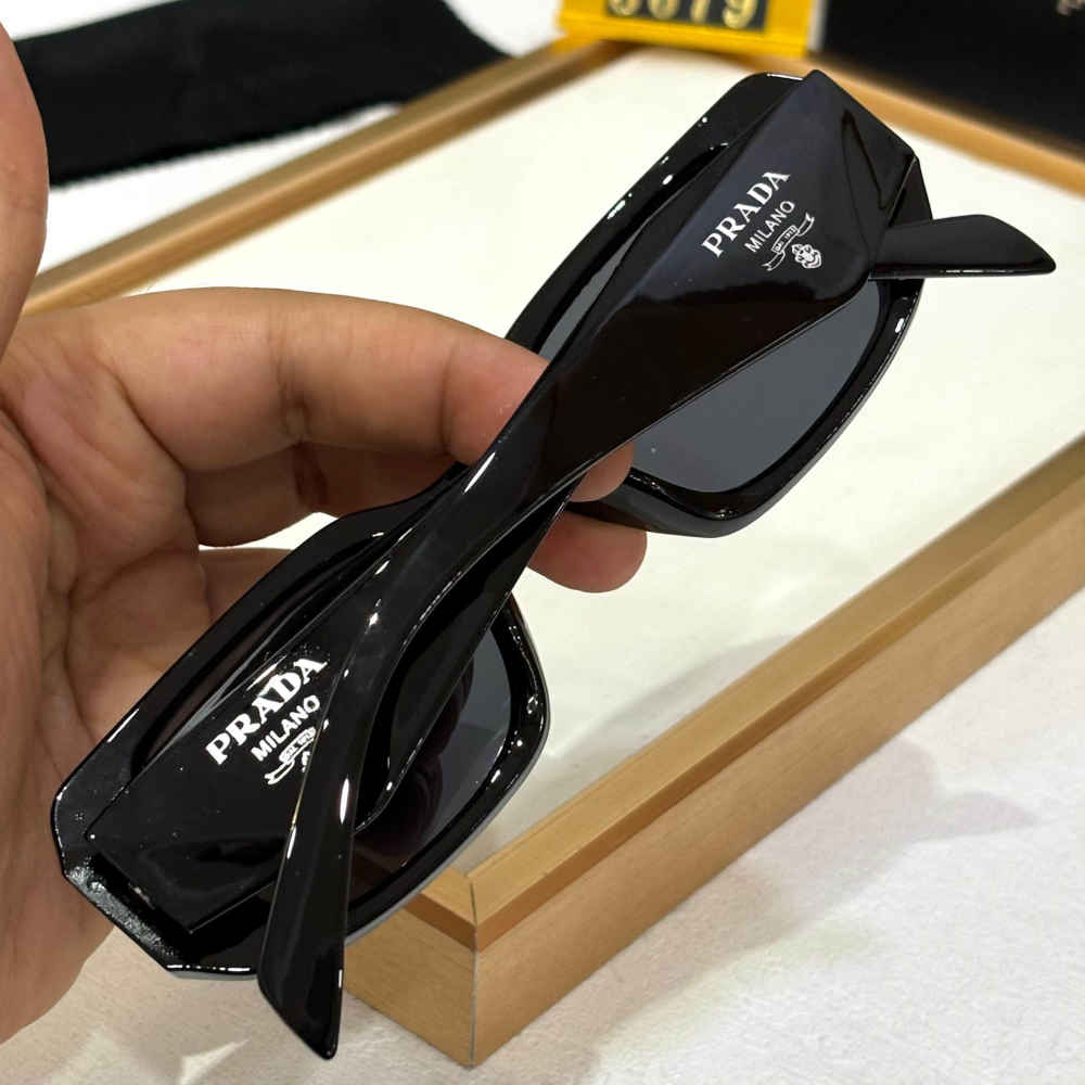 Prada Black Luxury Sunglasses-thumb-3