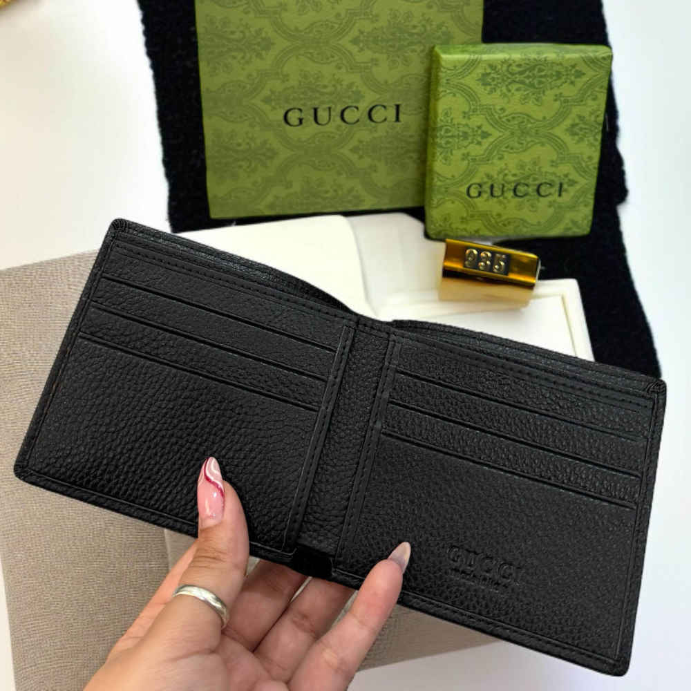 Gucci Black Premium Compact Wallet-2