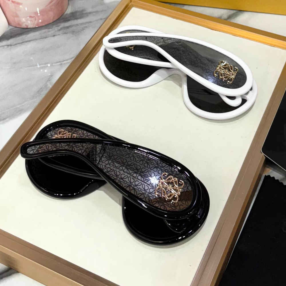 Loewe White Premium Women's Sunglasses-3