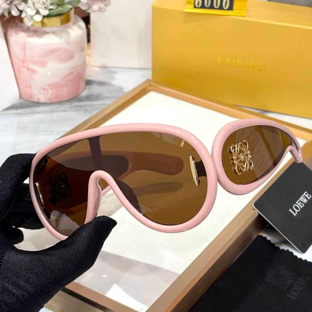 Loewe Pink Premium Women's Sunglasses-1