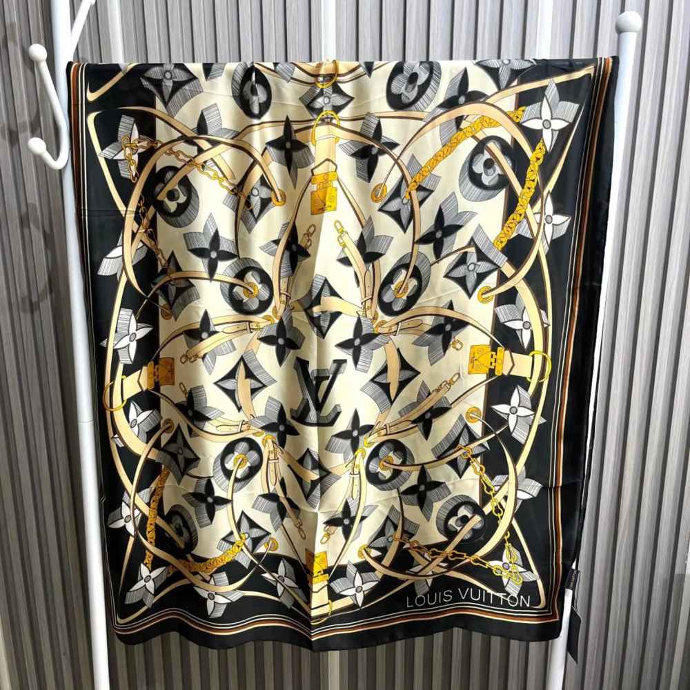 Louis Vuitton Premium Quality Black Silk Stole-thumb-1