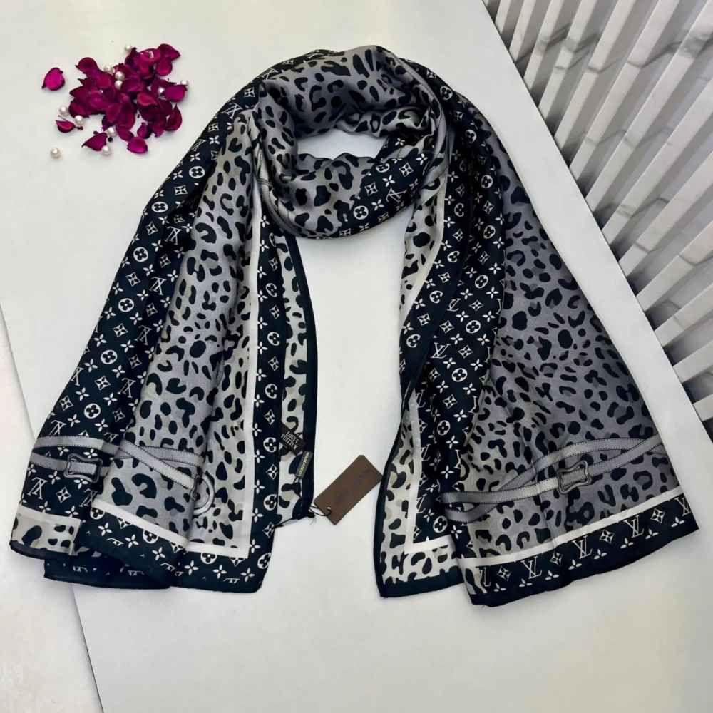 Louis Vuitton Premium Quality Black Silk Stole-thumb-0