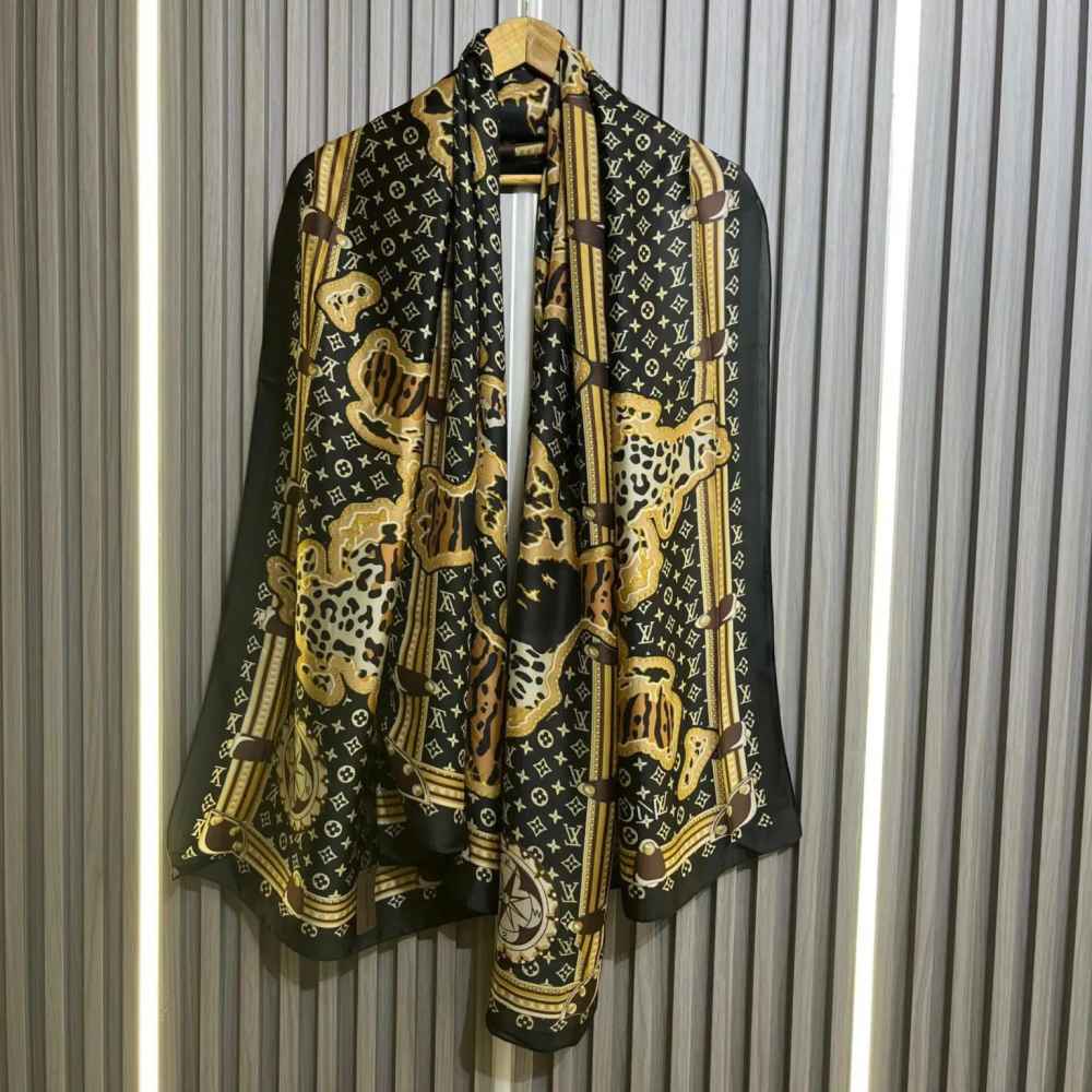 Louis Vuitton Premium Quality Black Silk Stole-thumb-1