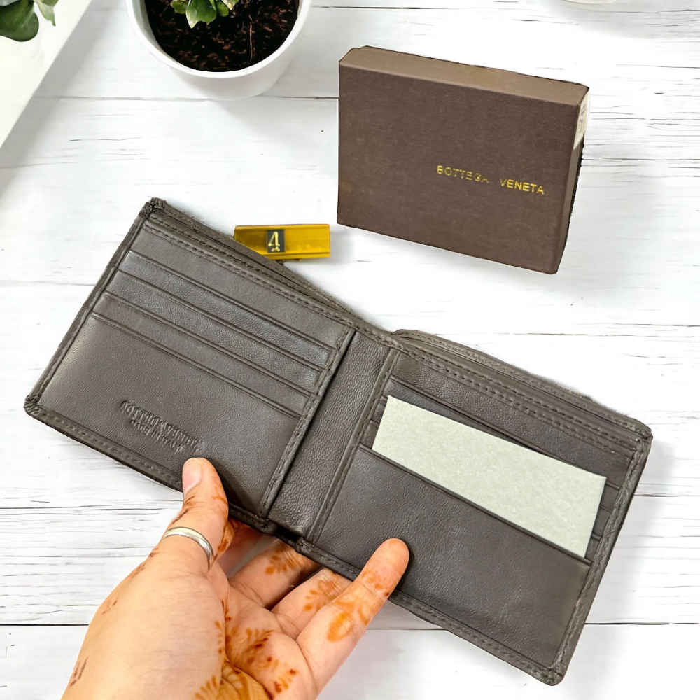 Bottega Veneta Brown Leather Compact Wallet-3