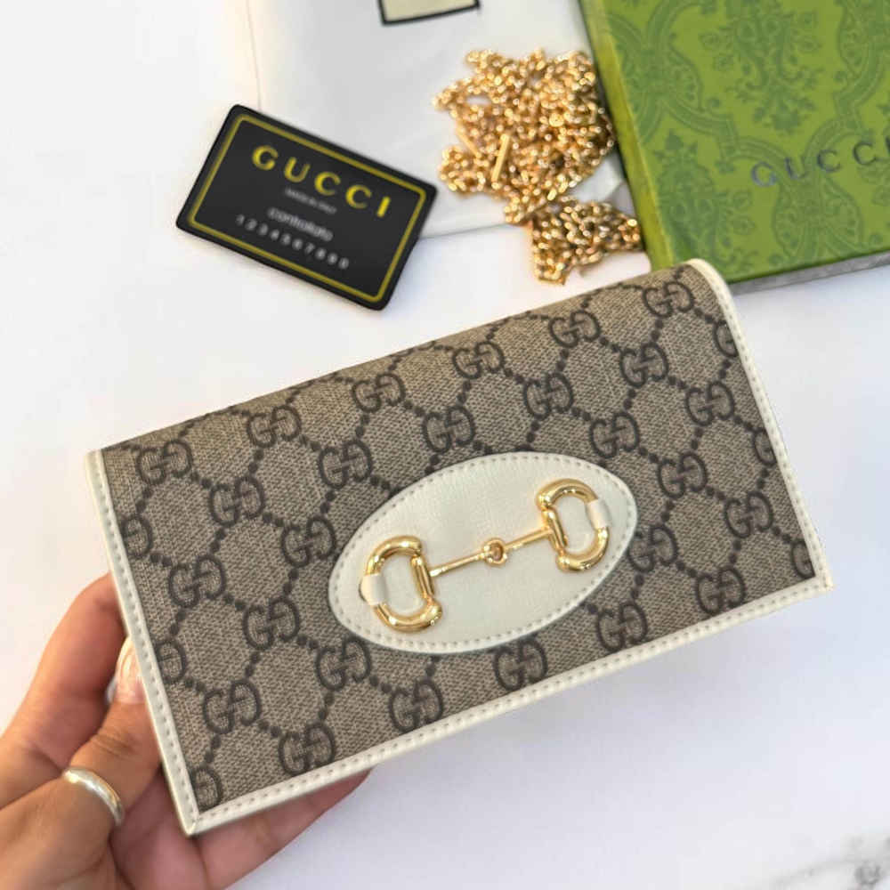 Gucci Beige & White GG Supreme Wallet-On-Chain Sling Bag-6