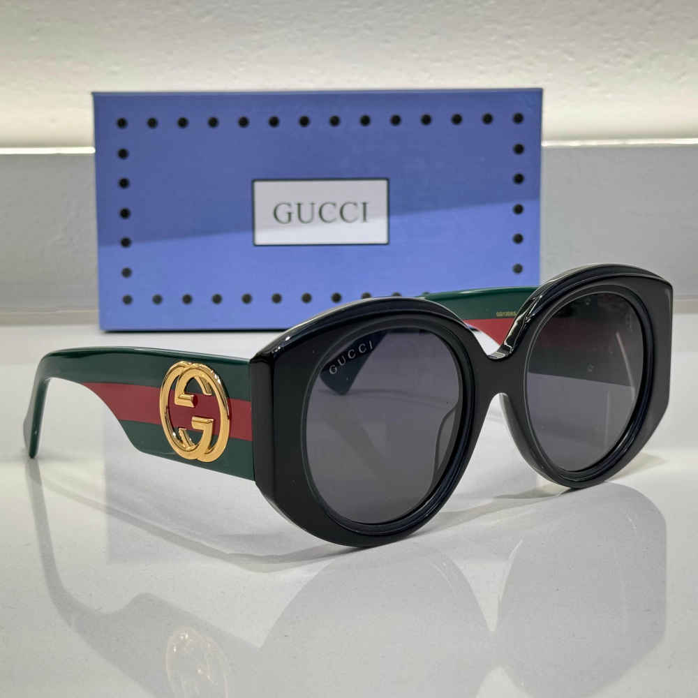 Gucci Black Premium Women's Sunglasses-1