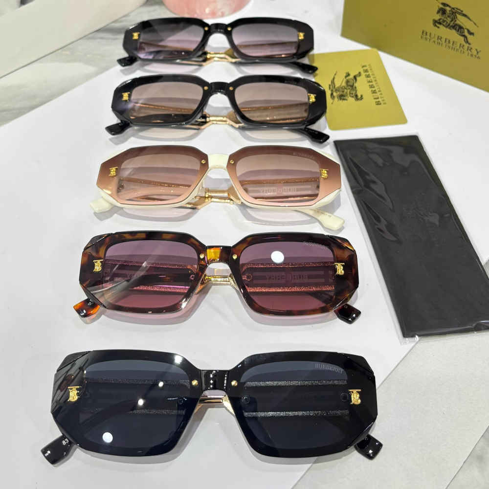 Burberry Brown Premium Women's Sunglasses-2